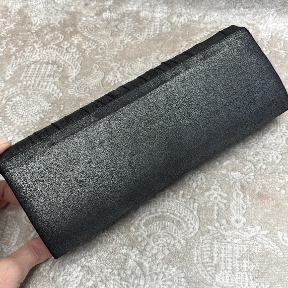 La Regale Black Metallic Shimmer Gathered Satin Clutch Formal Evening Bag - Picture 6 of 15